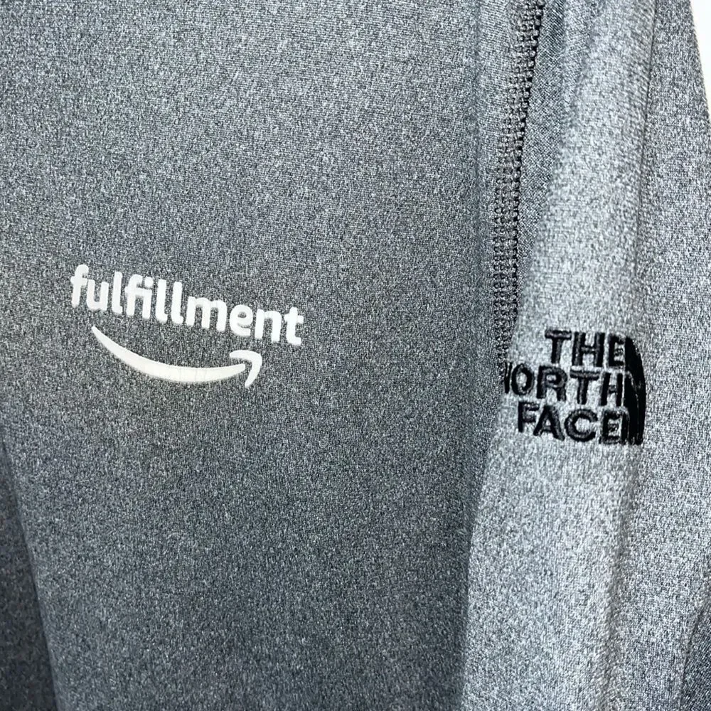 The north face Gray T neck 2020 Amazon 1/4 zip pullover sweater sweatshirt gym L